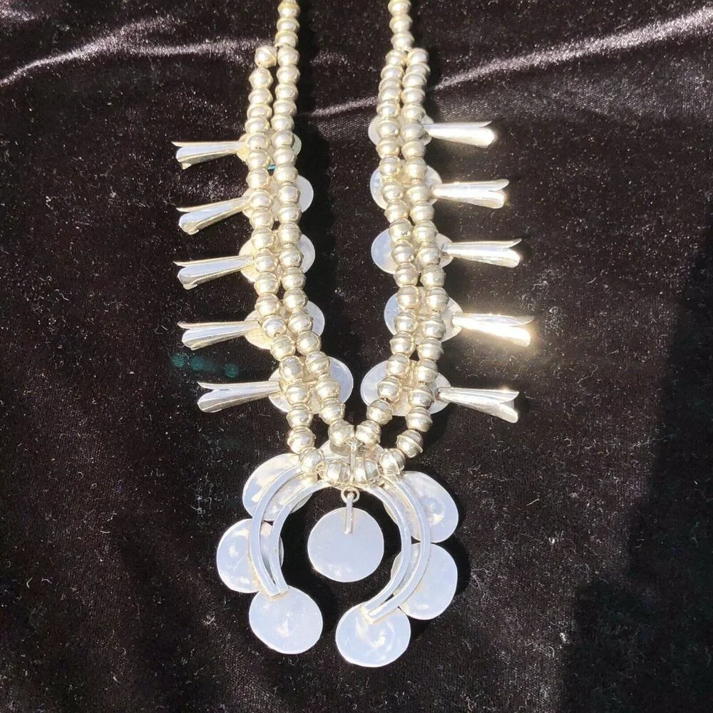 Vintage Sterling Silver Navajo Kingman Turquoise Squash Blossom Necklace Jewelry - Picture 10 of 16